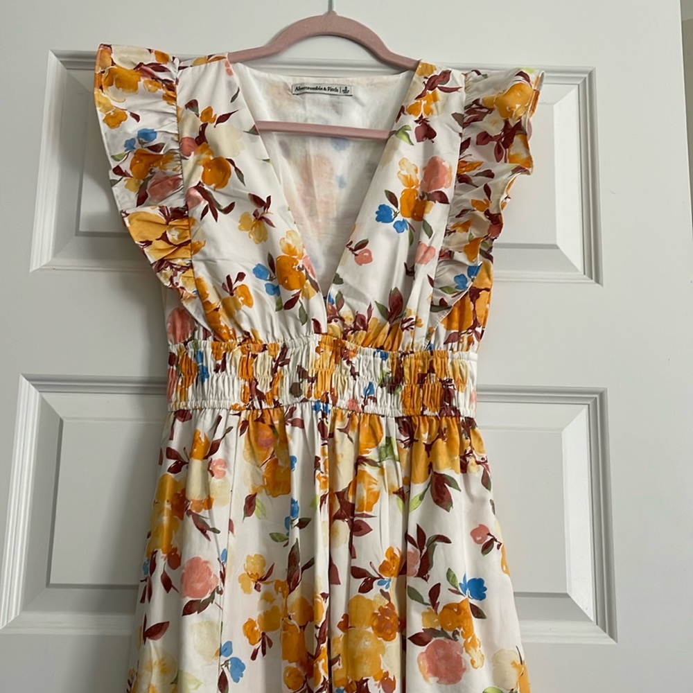 Abercrombie and Fitch Midi dress